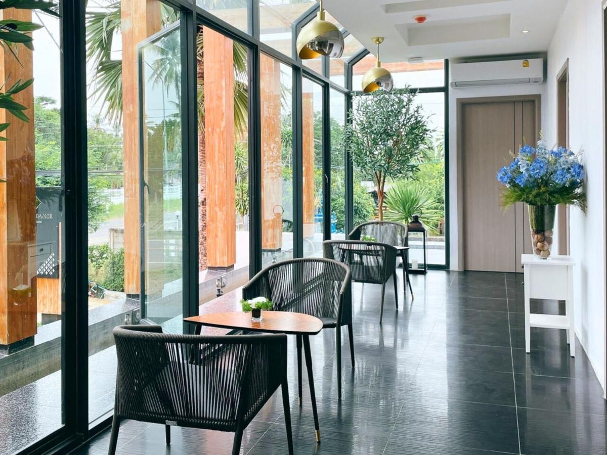 Sand Dance Hotel Πράτσουατ Κίρι Χαν Εξωτερικό φωτογραφία